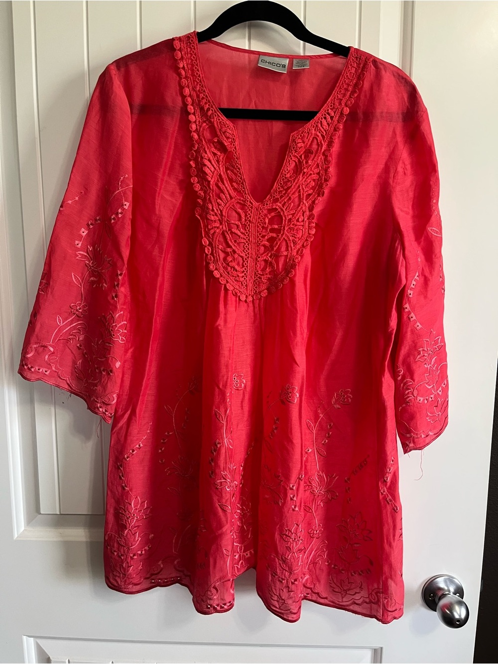 Chicos Embroidered V Neck Tunic Top Bell Sleeves Coral Red 2 12/14 Cotton Silk